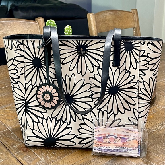 Kate Spade medium Rosa Daisy tote bag EUC - Picture 2 of 7